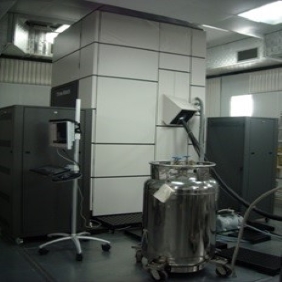 Titan Krios  300kV 场发射透射电子显微镜（D3172）